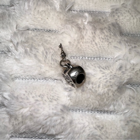 PANDORA | S925 Ale Heart Key Charm Lock - Picture 3 of 4